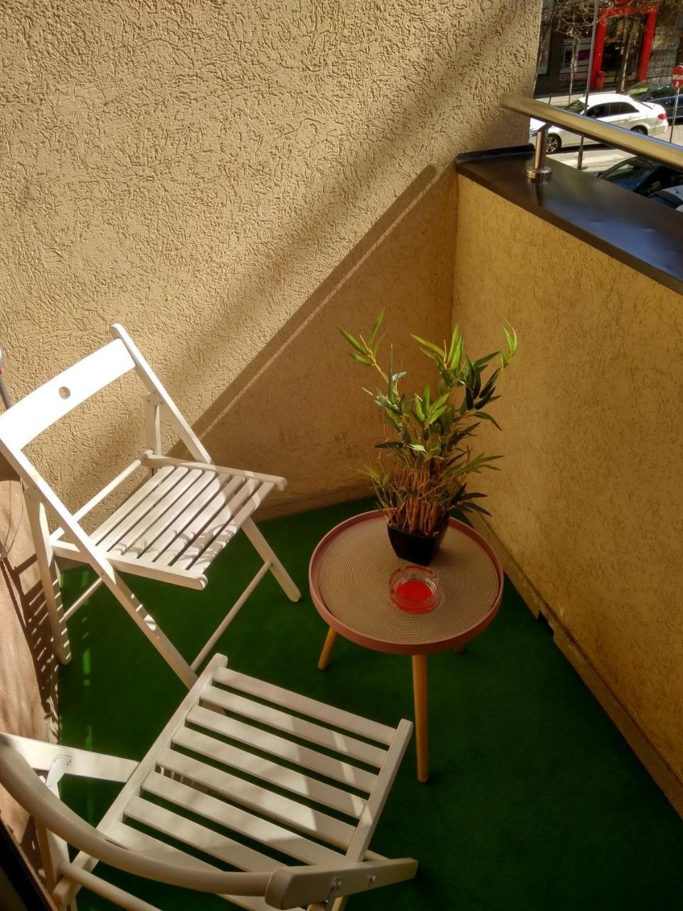 ! Promo! Central Evergreen Studio - Free Public Parking-Fast Wi-Fi نوفي ساد المظهر الخارجي الصورة
